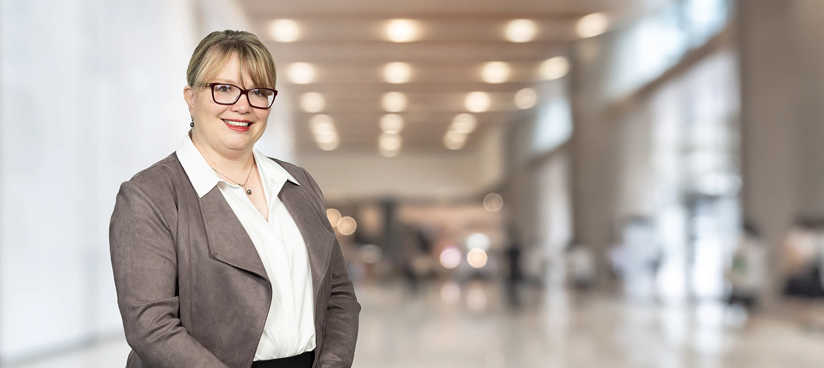 Professional portrait of Jennifer E. Schlatter