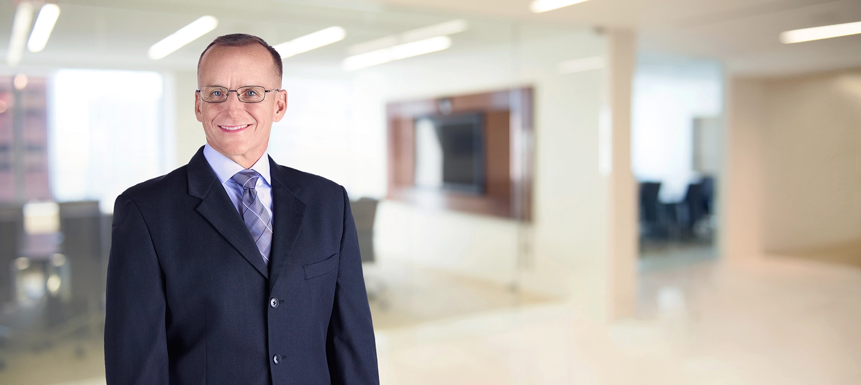 Professional portrait of Thomas S. Seelen