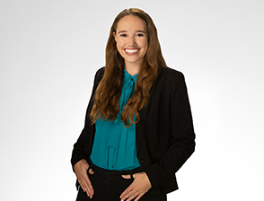 Elizabeth Poehlman Photo